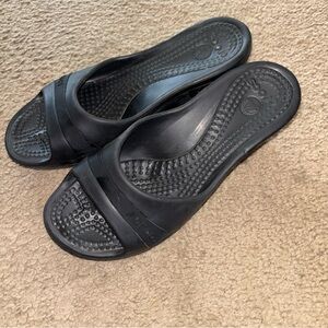Crocs heels wedges, size 8 Black Slide Sandals